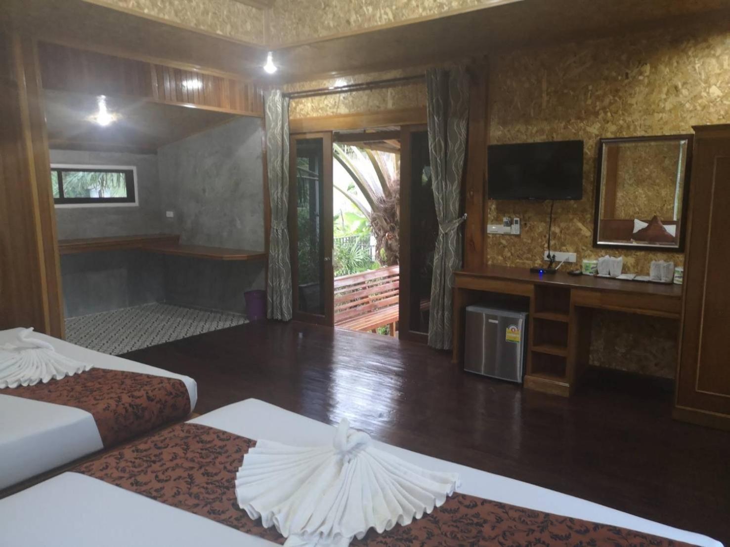 Baannai Lake View Resort Ao Nang Rom bilde